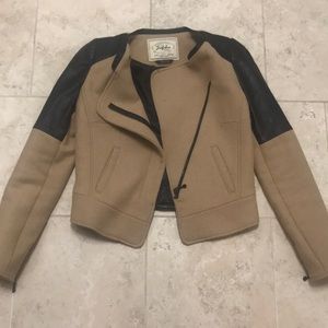 Small Zara black and tan leather jacket